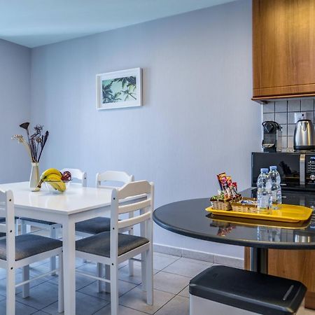 Yanjoon Holiday Homes - Princess Tower Apartments 迪拜 外观 照片