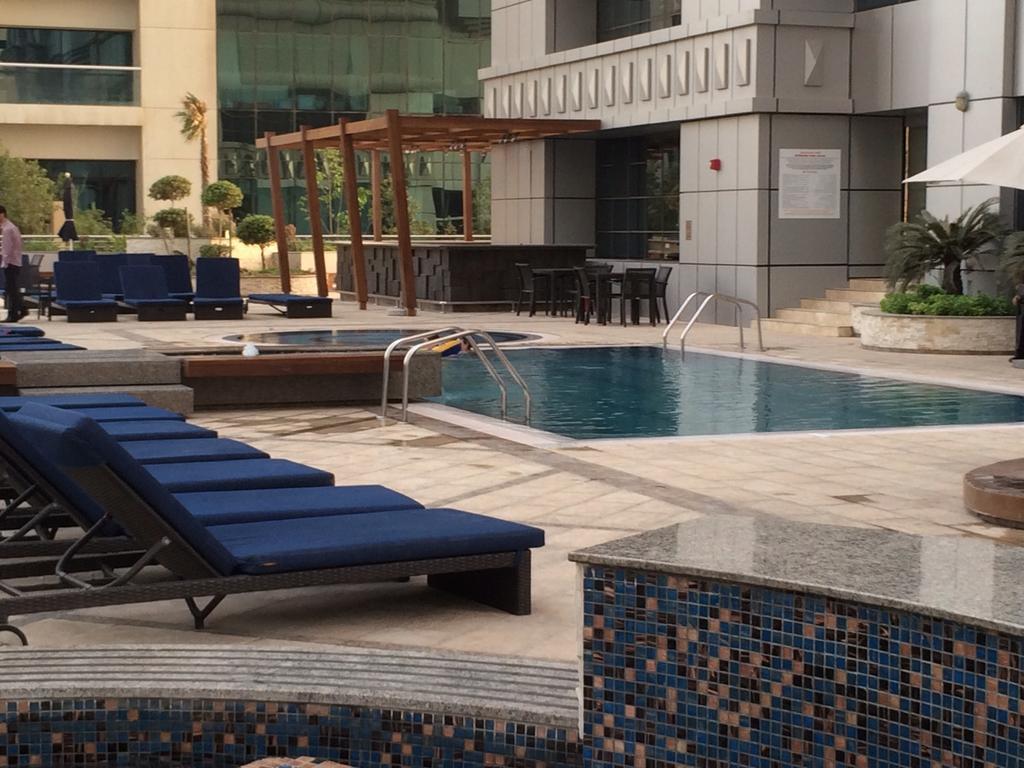Yanjoon Holiday Homes - Princess Tower Apartments 迪拜 外观 照片